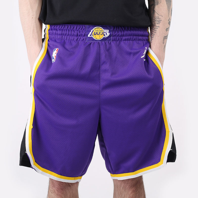 мужские фиолетовые шорты  Jordan Lakers Statement Edition 2020 NBA Swingman Short CV9564-504 - цена, описание, фото 3